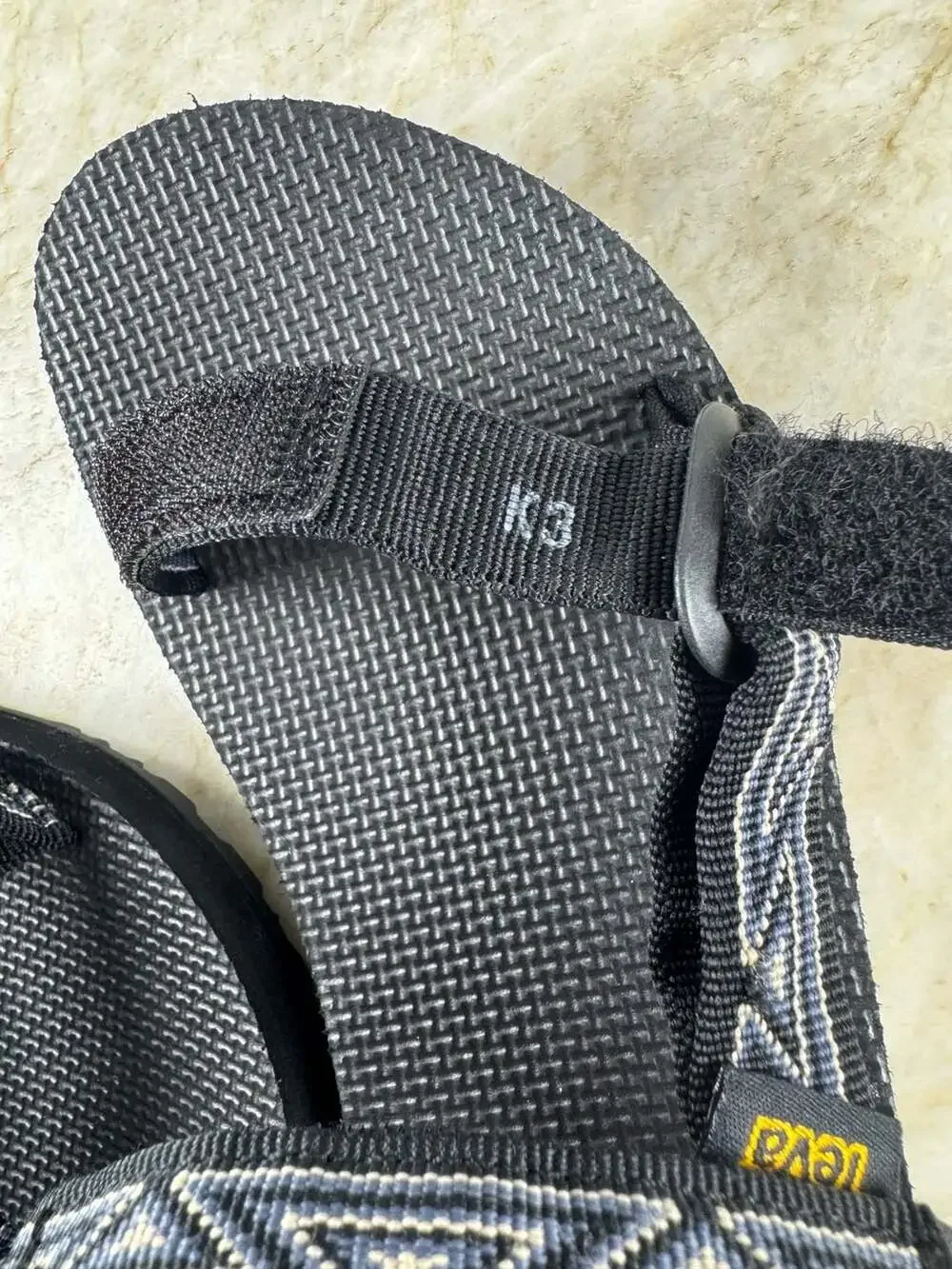 Teva Original Universal Kids K3 Sport Sandals Black Gray Geometric Hook & Loop